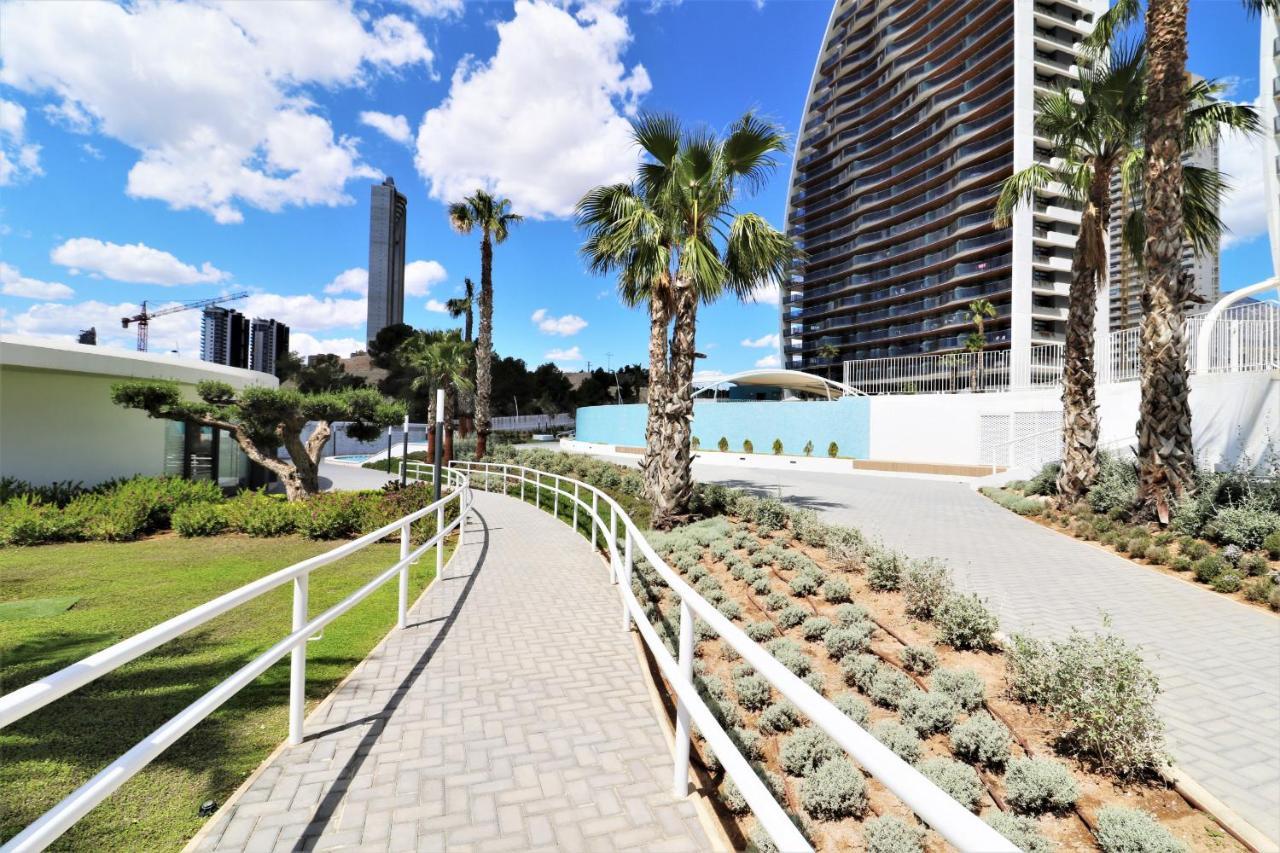 Sunset Waves 18-35 Poniente Beach Resort Benidorm Exterior foto