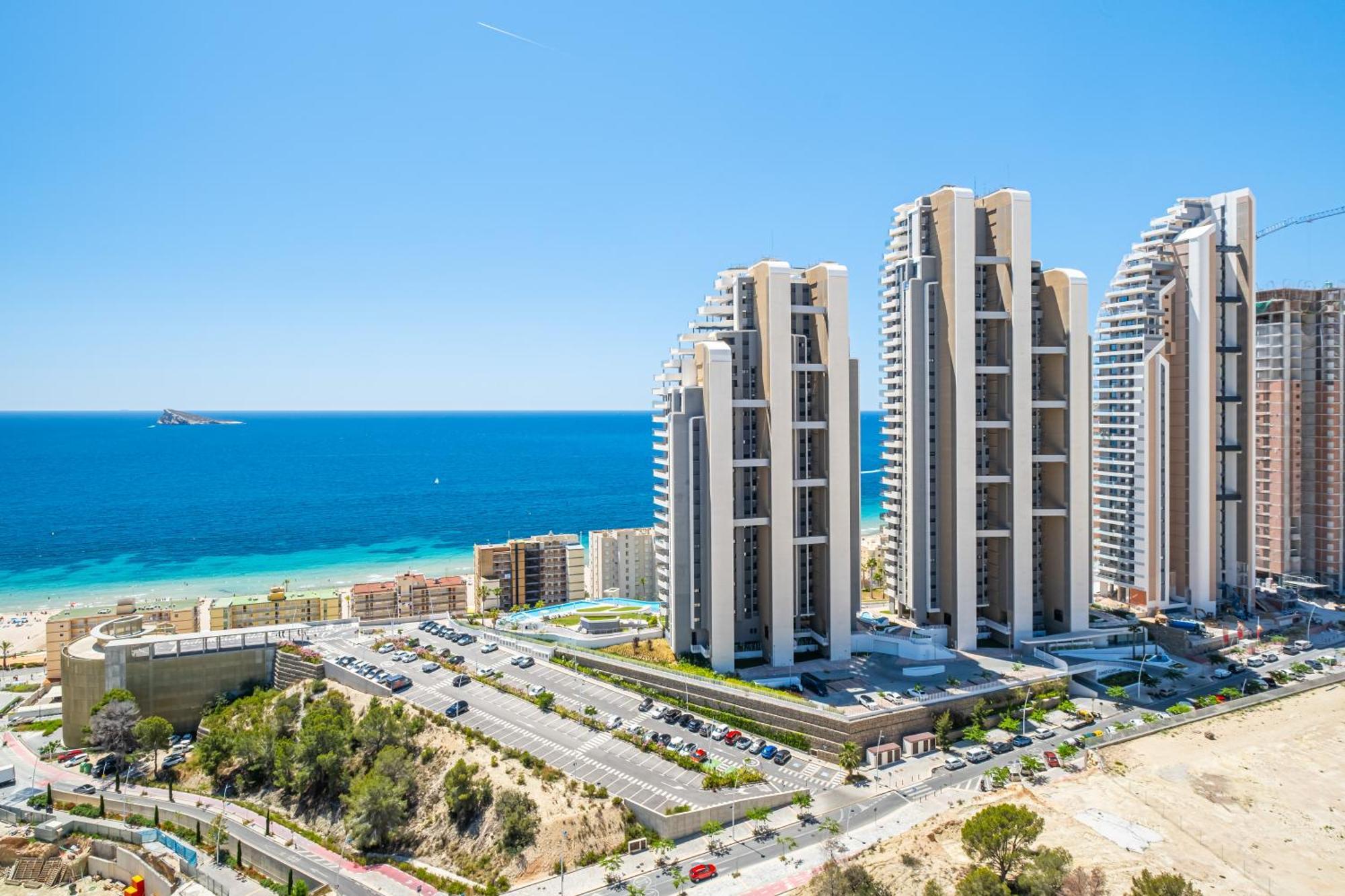 Sunset Waves 18-35 Poniente Beach Resort Benidorm Exterior foto